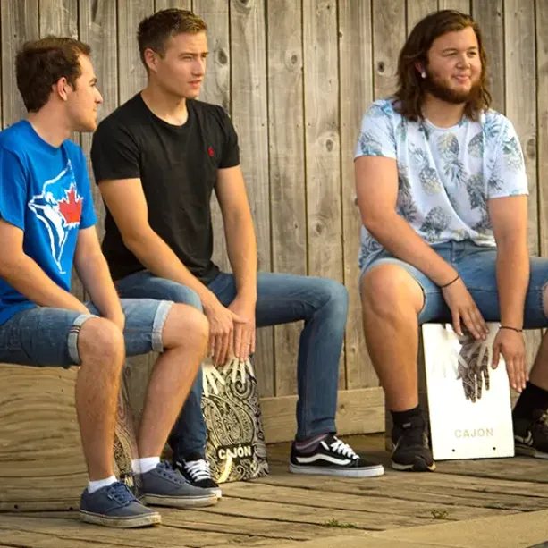 Cajon tromme sirkel forankring i jord