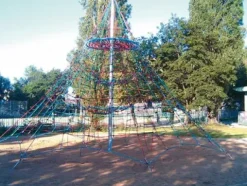 Klatrenett pyramide