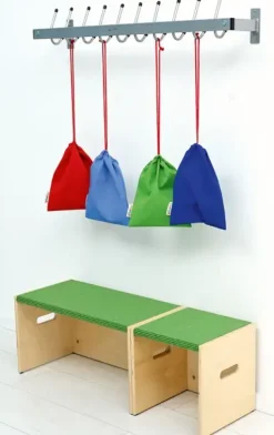 Lekepodie med nisje H21 cm