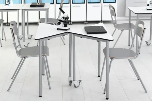 Move elevbord triangel