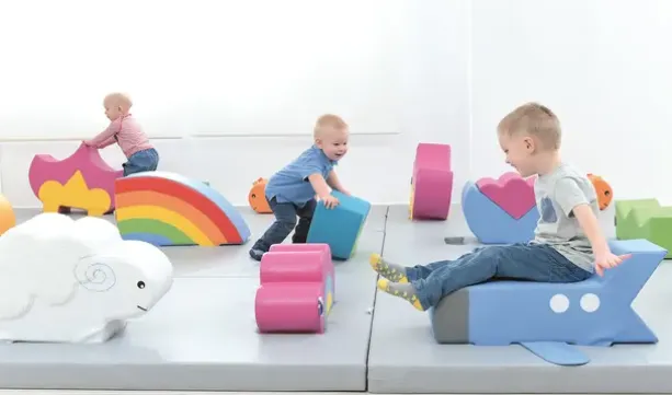 Myk lekeplass skip