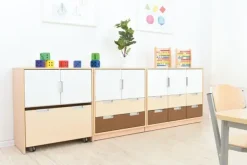 Quadro M reol for brede skuffer