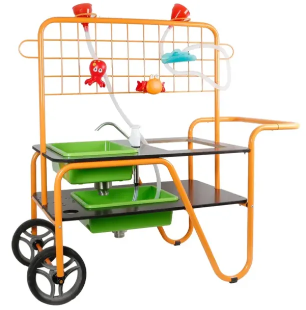Sand- og vannbord mobilt